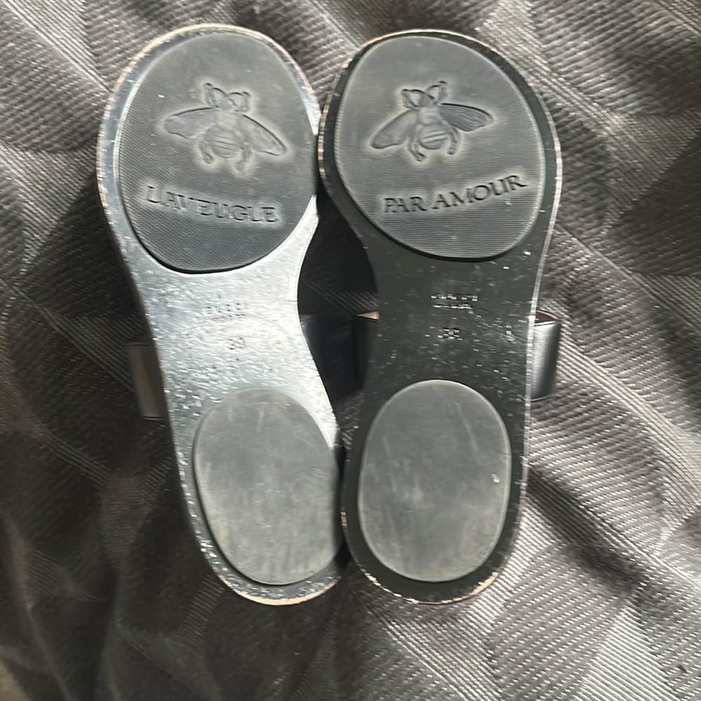 Gucci Double G leather thong sandal - Picture 5 of 10